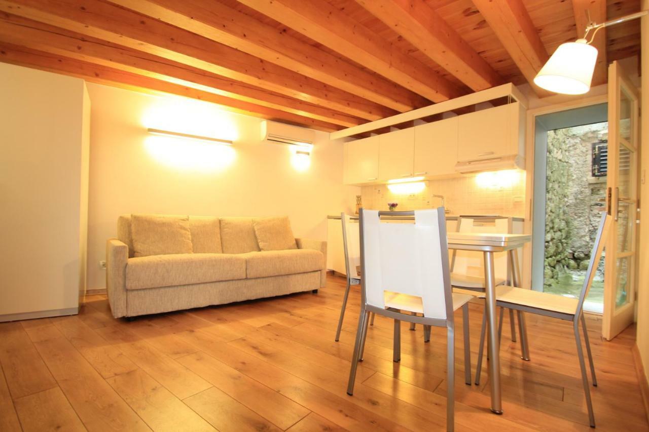 Cres Design Apartments Esterno foto